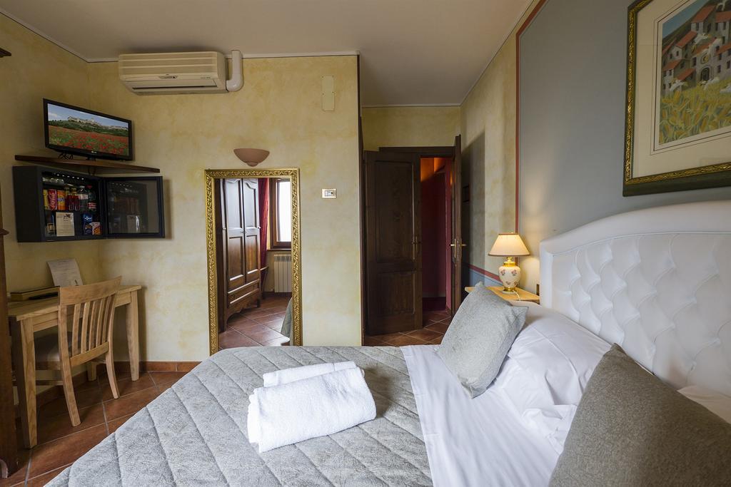 Il Melograno Agriturismo & Spa Pianello  Εξωτερικό φωτογραφία
