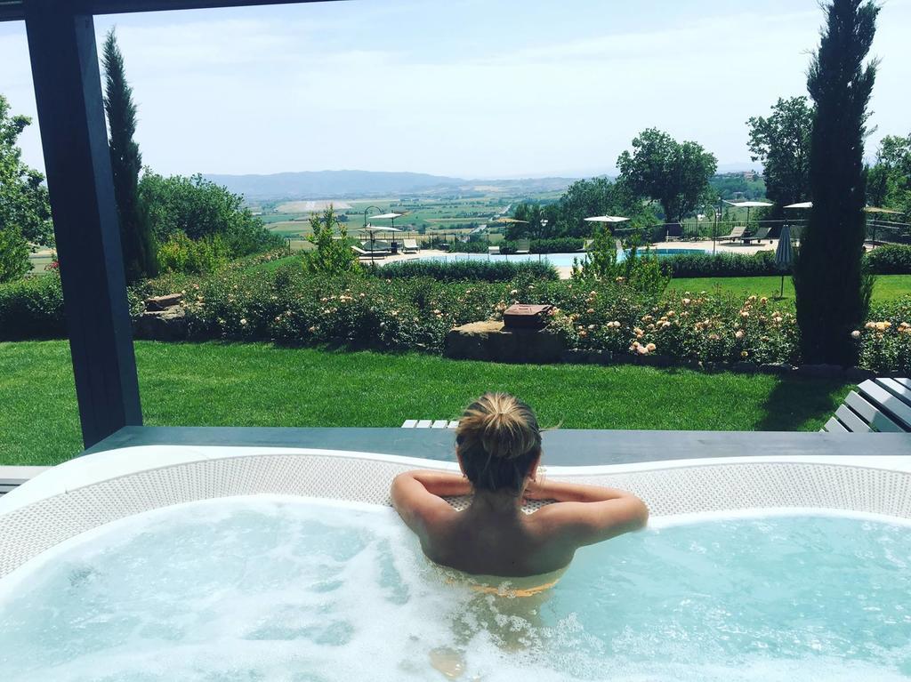 Il Melograno Agriturismo & Spa Pianello  Εξωτερικό φωτογραφία